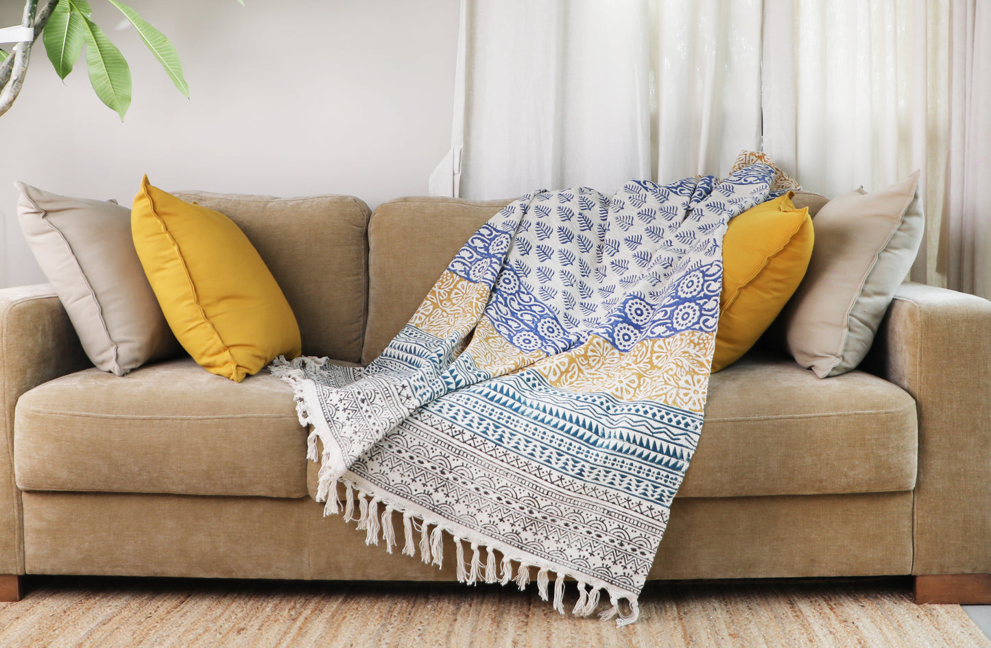 Leaf Patterned Organic Jute Cotton Sofa Throw