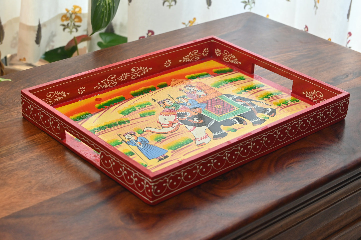 Antique King Procession Handpainted Wooden Tray - Set of 3