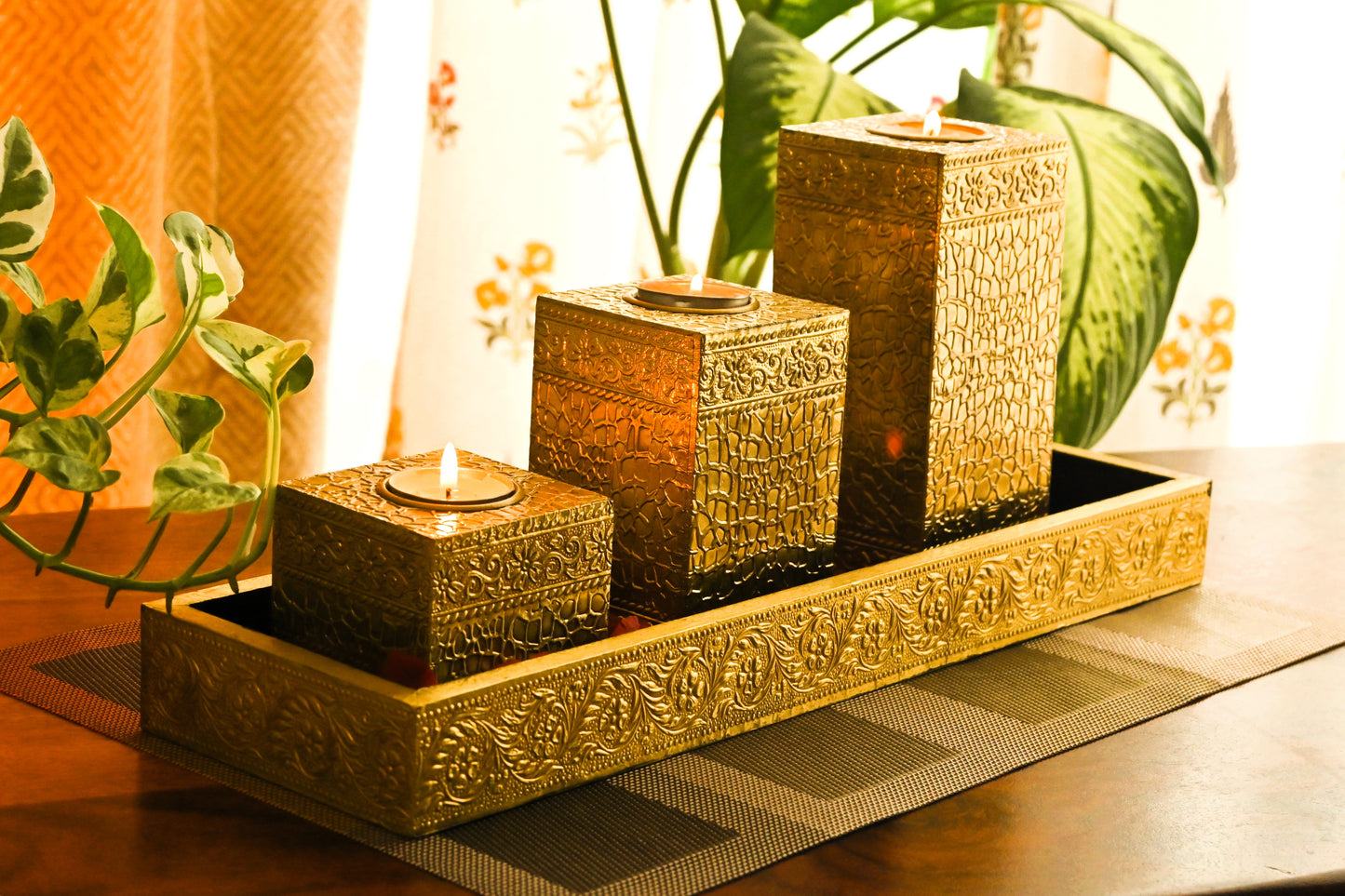 Golden 3 Tea Light Candle Holders with tray