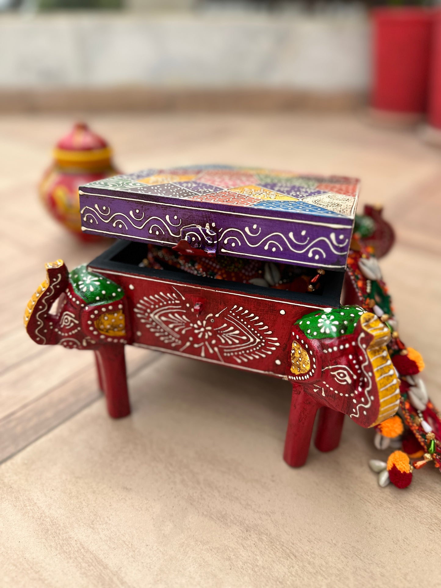 Elephant Box (Multicolored)